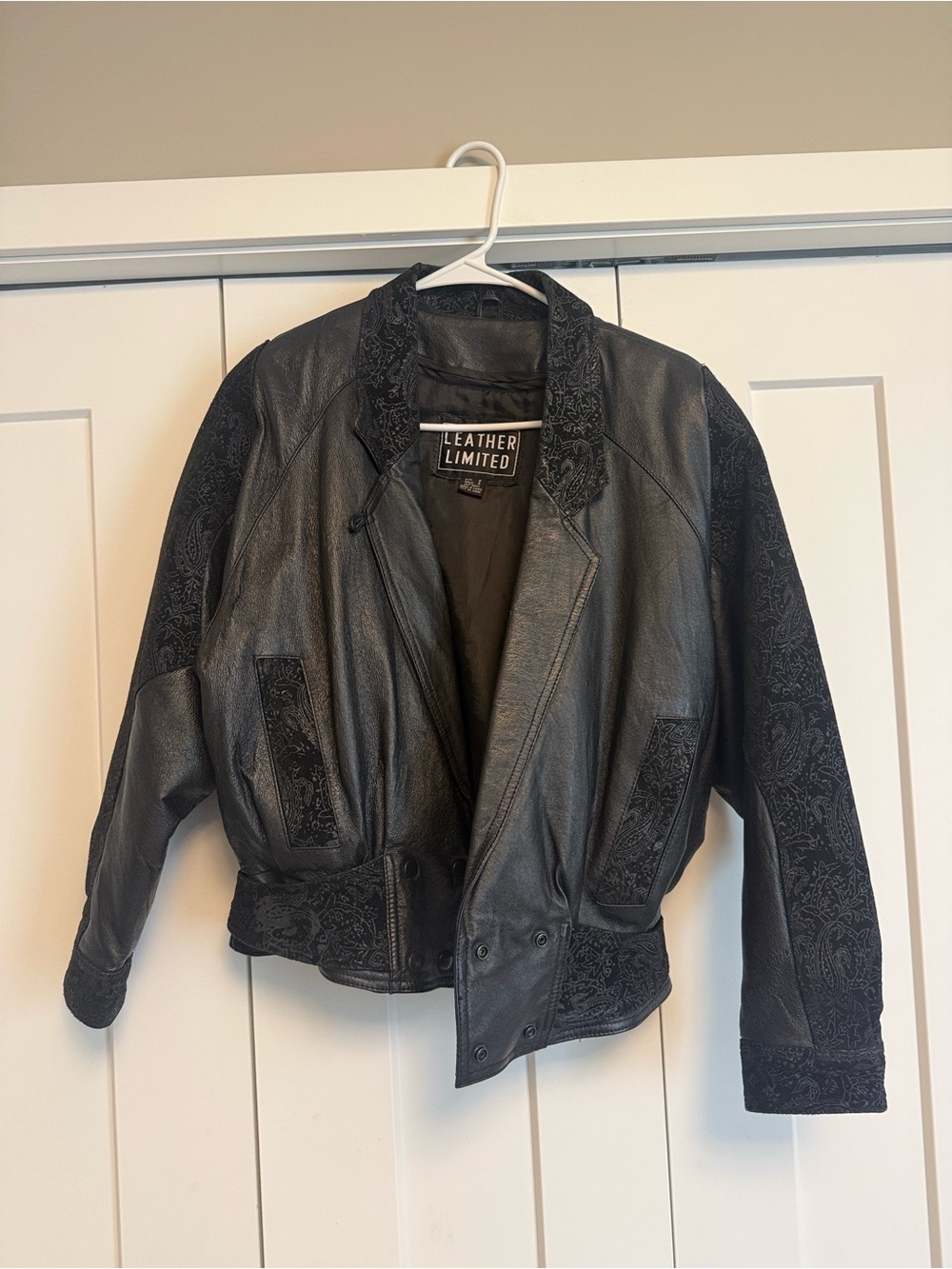 Leather Limited Women's Black Embossed Leather Jacket
